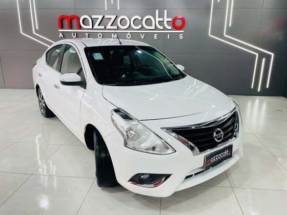 NISSAN VERSA 1.6 16V FLEXSTART SL 4P XTRONIC NISSAN VERSA 1.6 16V FLEXSTART SL 4P XTRONIC